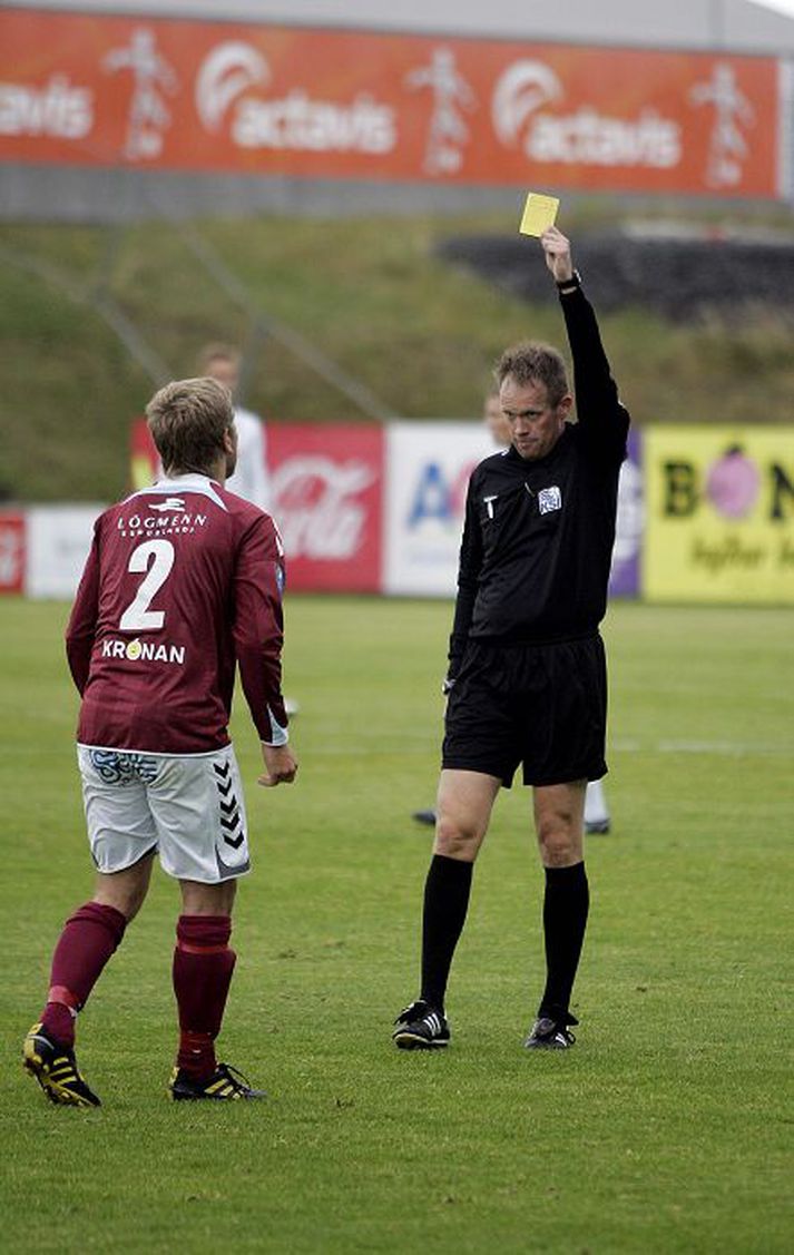 Jóhannes Valgeirsson er meðal reyndustu knattspyrnudómara landsins og vill komast aftur út á völlinn til að dæma.fréttablaðið/xxx