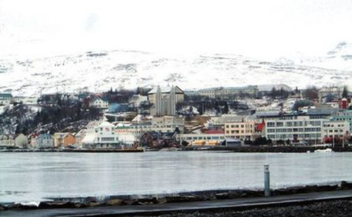 Frá Akureyri. Hlýr sunnanvindur gæti leikið um Norðlendinga undir þarnæstu helgi.