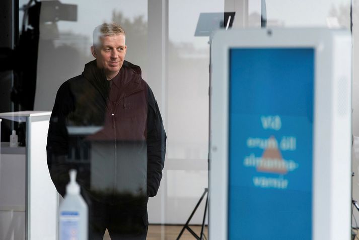 Víðir Reynisson, yfirlögregluþjónn hjá almannavarnadeild ríkislögreglustjóra, telur ekki að þjóðin sé að missa þolinmæðina gagnvart sóttvarnareglum og tilmælum yfirvalda og hefur fulla trú á að við komumst í gegnum þetta saman.