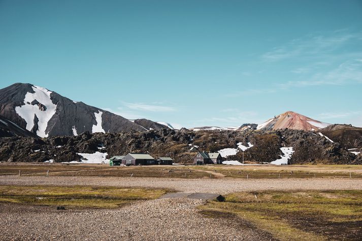 Frá Landmannalaugum. Samferðafólk konunnar safnaðist þar saman í gær og tók eftir því að hana vantaði.