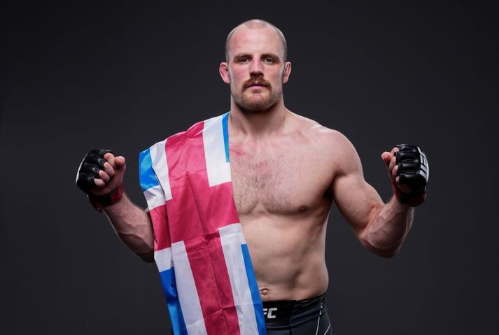 Gunnar Nelson hefur unnið tvo bardaga í röð í UFC