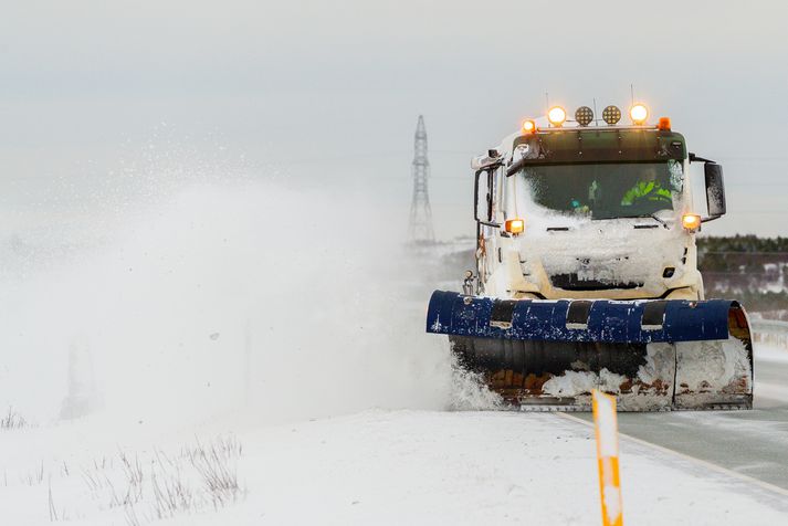 Snjómokstur hefur verið víða á landinu undanfarna daga.