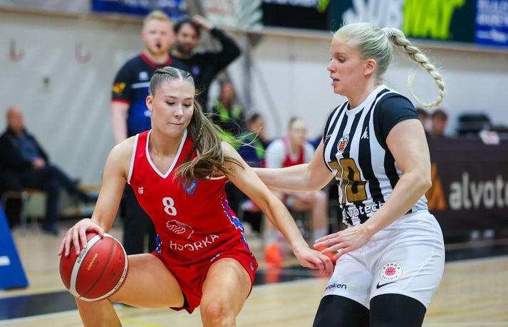 Haukar og KR verða til umfjöllunar í Bónus Körfuboltakvöldi í kvöld.