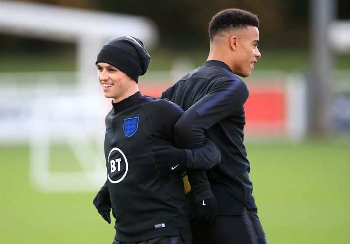 Phil Foden og Mason Greenwood æfðu ekki með enska landsliðinu á Laugardalsvelli í morgun og eru á leið aftur til Englands.