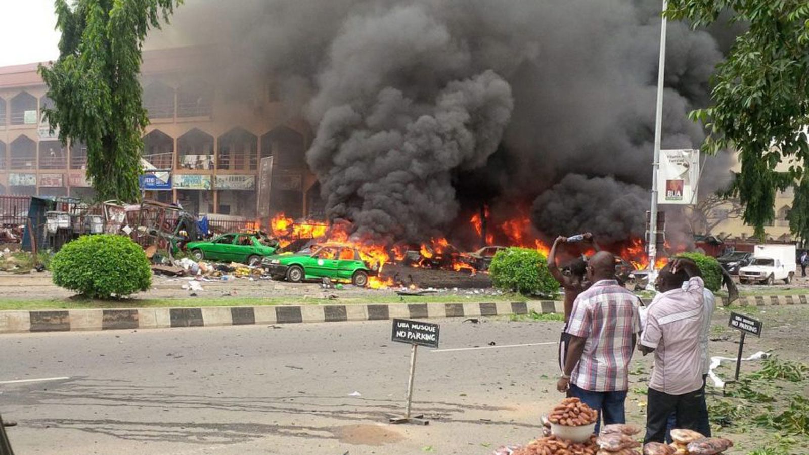 Нападение 2014. Атака Боко-харам в Нигерии теракт. Атака Боко-харам в Нигерии. Более 300 погибших. Атака Боко-харам в Нигерии 2014 год.