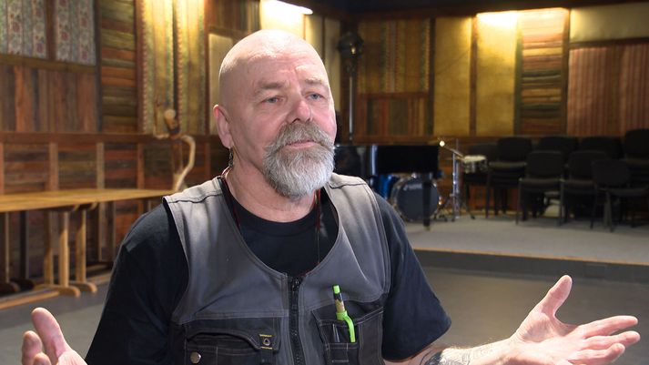 Stefán hefur haft nóg að gera í kringum allt sem kemur að hlöðunni undanfarin ár. 