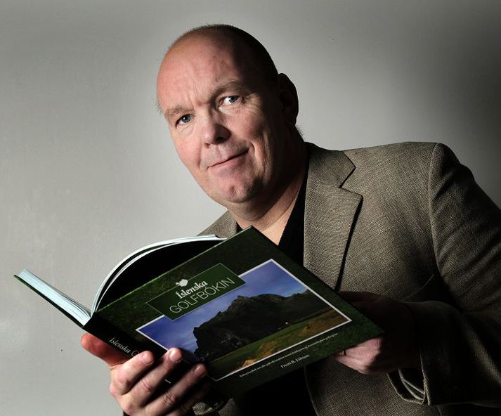 Frosti B. Eiðsson, höfundur bókarinnar Golf á Íslandi, þurfti ekki að hafa miklar áhyggjur af vondu höggunum í sumar þar sem hann eyddi meira tíma með myndavélinni úti á golfvelli en golfkylfunum.
Fréttablaðið/GVA
