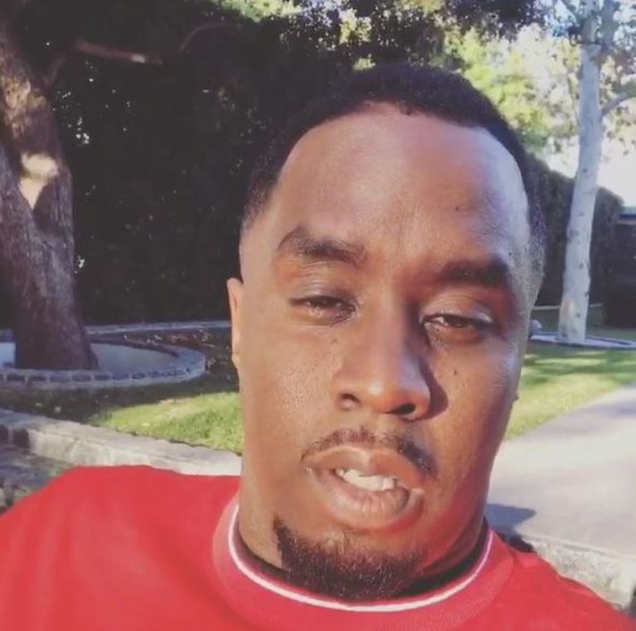 Sean John Combs hefur ekki breytt um nafn.