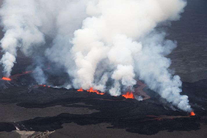 Skjálftinn varð við norðurbrún öskjunnar, 4,7 km norð-norðaustur af Bárðarbungu.