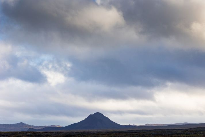 Skjálftahrina hófst 27. september suðvestur af Keili.