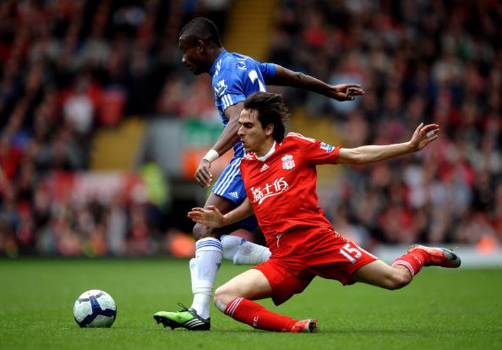 Benayoun í leik gegn Chelsea.