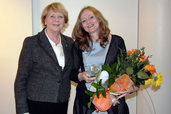 Ragnheiður Gestsdóttir og Vigdís Finnbogadóttir.