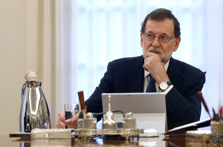 Mariano Rajoy forsætisráðherra Spánar hótar að svipta Katalóníu sjálfstjórnarréttindum sínum.