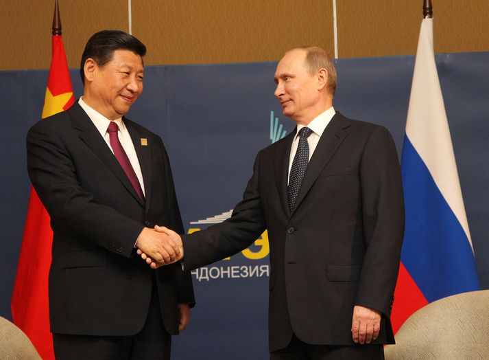 Putin og Xi Jinping á fundi.
