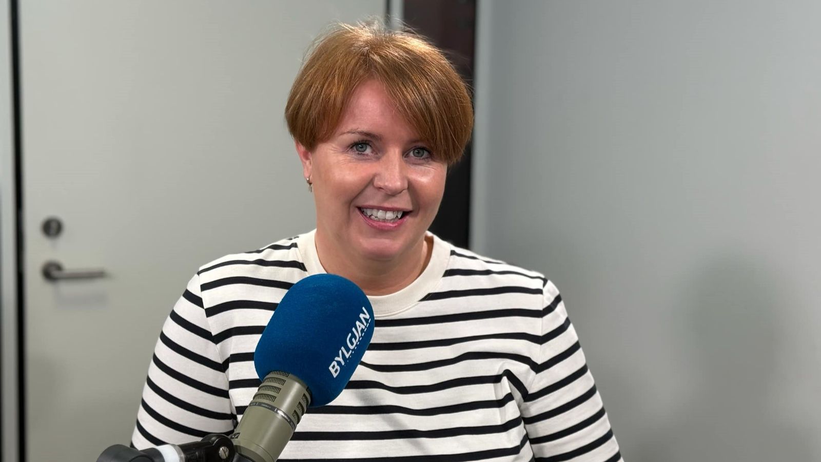 Vilja að erlendir hjúkrunarfræðingar komist inn í samfélagið - Útvarp ...