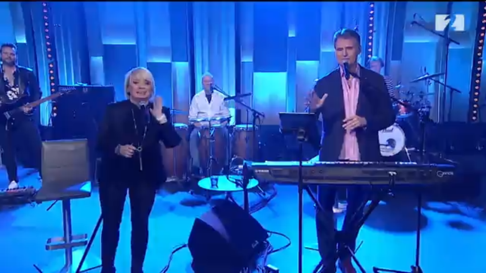 Stjórnin með ball í beinni útsendingu - Sjónvarp - Vísir