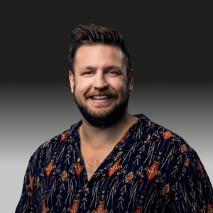 Tommi Steindórs