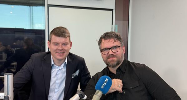 Fréttir vikunnar með Stefáni Einari og Sveini Waage