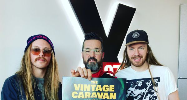 Ómar Úlfur - Útgáfutónleikar The Vintage Caravan í Iðnó á laugardagskvöldið.