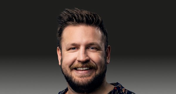 Tommi Steindórs
