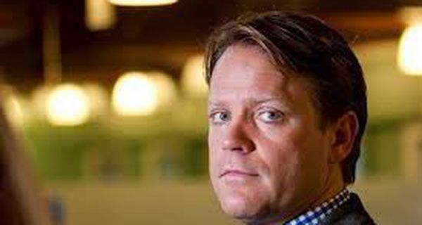 Í Bítið - Hrunið 2016? Heiðar Már Guðmundsson hagfræðingur ræddi málið