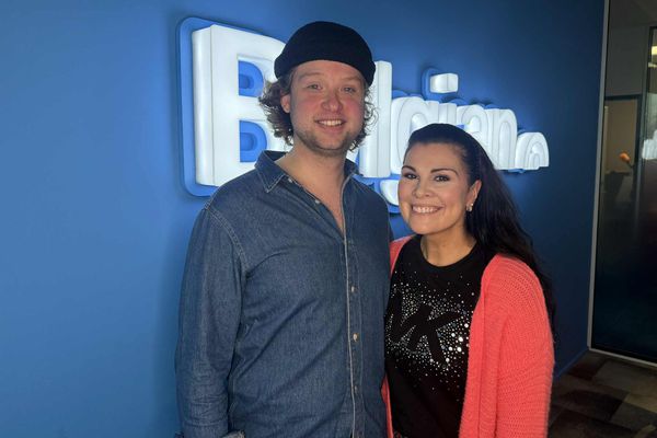 „Þegar maður er einn með hugsunum sínum og það er enginn til þess að grípa í“ 