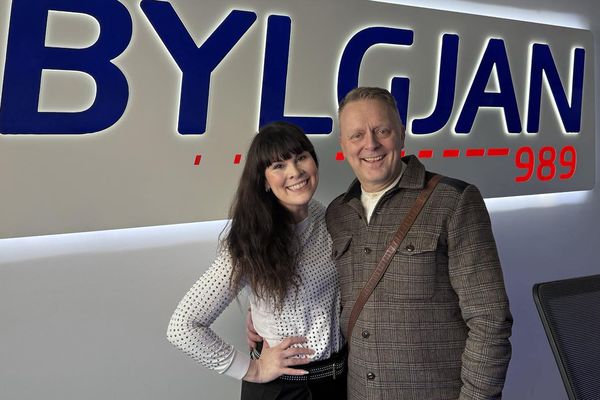 Erna Hrönn: SúEllen á tónleikaferðalagi