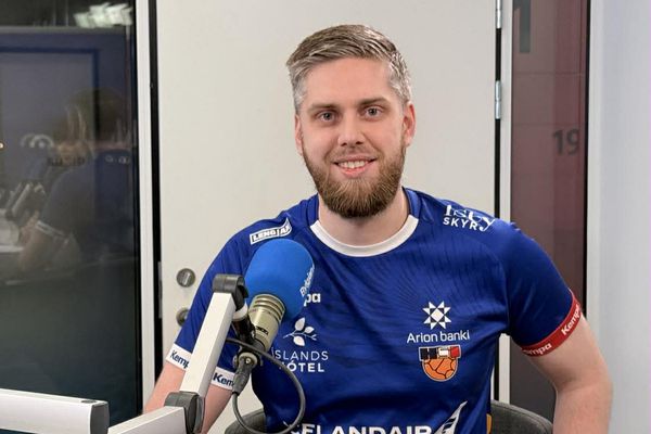 Hvetur Seðlabankastjóra til að hækka vexti til að slá fólk í andlitið