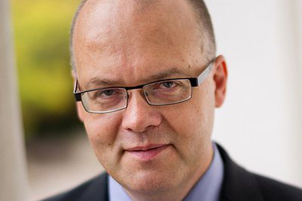 Friður Í Úkraínu fjarlægur draumur