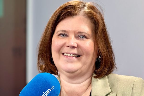 Segir skyldusparnað í stað hárra vaxta mun betri leið fyrir neytendur