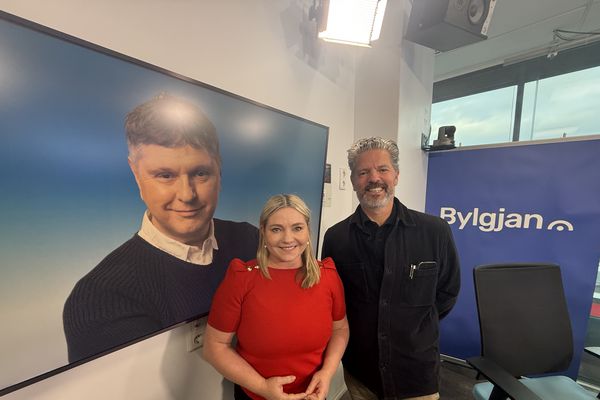 Hart tekist á um kosti evrunnar fyrir Ísland