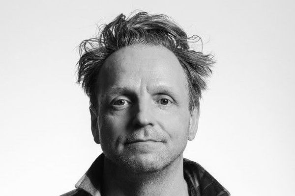 Kona í Mosfellsbæ segist hafa verið brottnumin af níu gráleitum geimverum