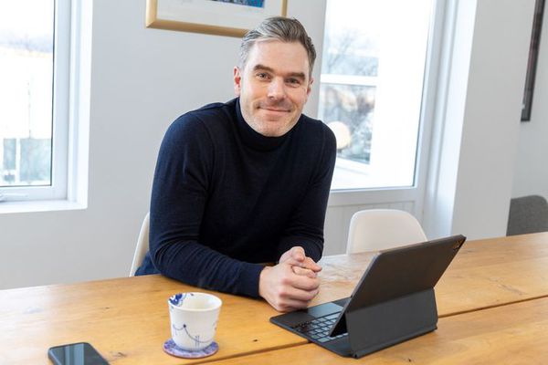 Segir N1 lækka verð á olíu jafn hratt og það er hækkað