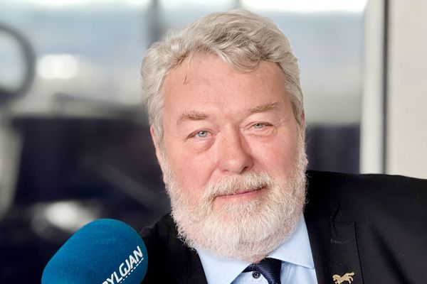 Vill hækka starfslokaaldur ríkisstarfsmanna - engin mörk á Alþingi
