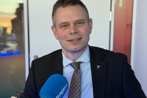 Hvers vegna eru Danir svona fljótir að telja atkvæði eftir þingkosningar en við ekki?