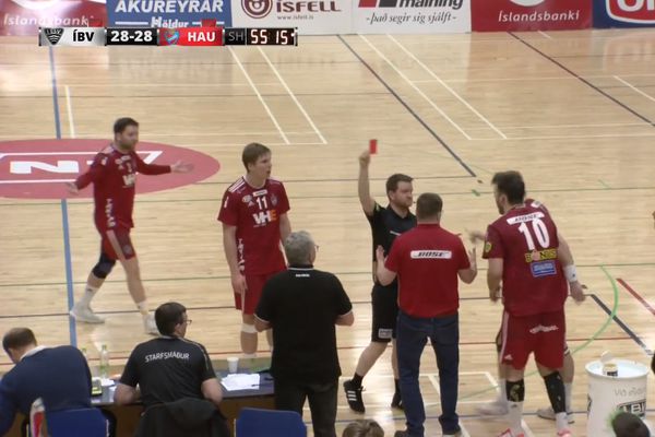 Rauðu spjöldin í Eyjum