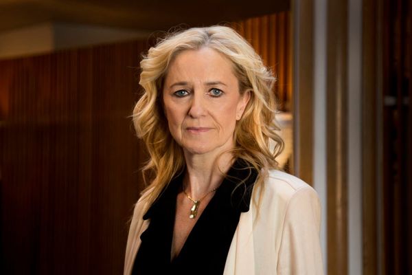 Stjórnarandstaðan sendir þjóðinni fingurinn