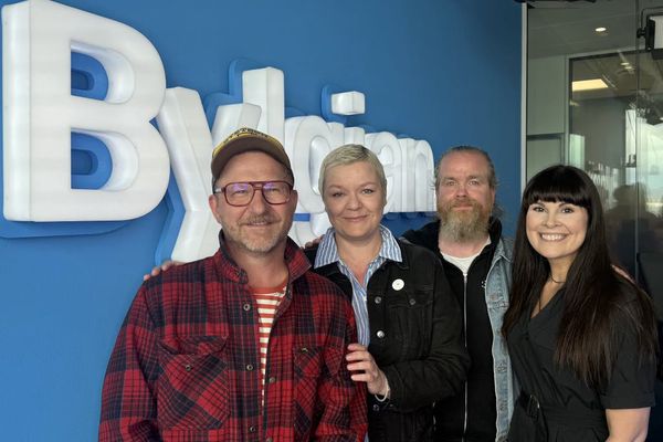 Erna Hrönn: Gáfu foreldrum Fróða lagið í fimmtugsafmælisgjöf