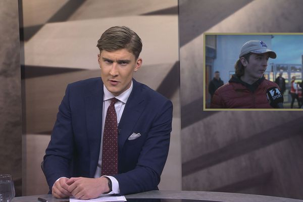 Ísland í dag – Dularfullur leikari leikur á fréttamenn