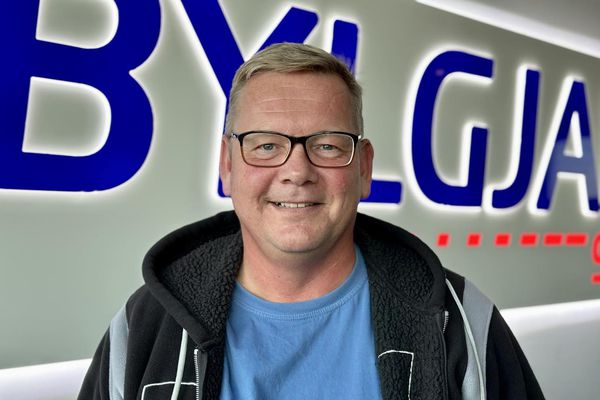 „Stutta svarið er nei, það er engin hætta af iPhone 12“