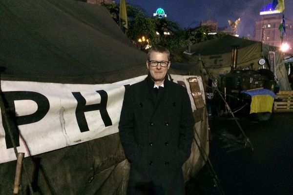 Oft leikið fyrir tómum velli út af óalandi stuðningsmönnum