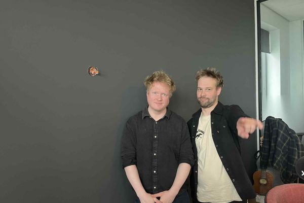 Andy Svarthol X Crowley