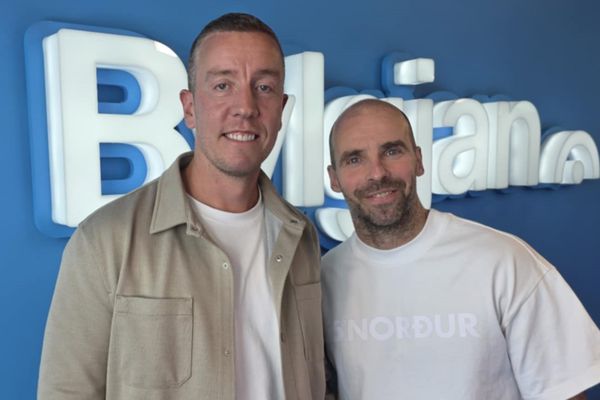 Bannað að hlæja komið í loftið og Leynilögguskúbb í beinni