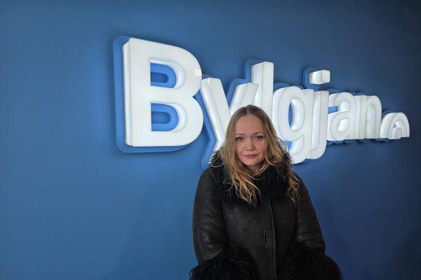 Bakaríið - Saga Sig: Hefði orðið læknir ef hún hefði ekki elt listina í Verzló