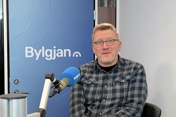 Gríðarmiklir peningar í bréfdúfum