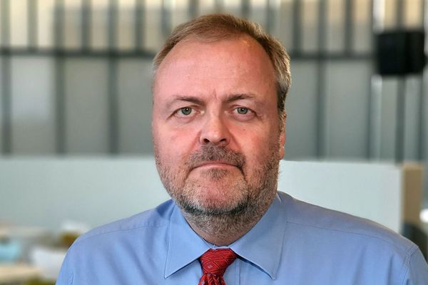 Segir háan kostnað heimilanna vegna kreditkorta lækka til muna við upptöku evru