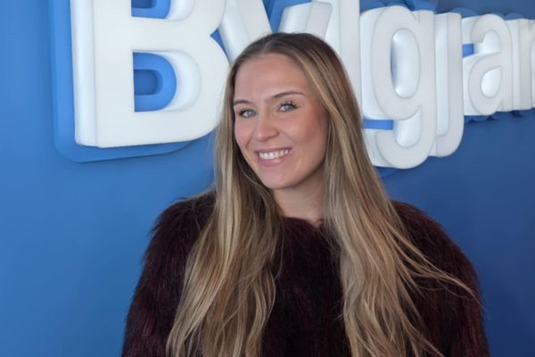 Uppteknasta kona landsins með nýtt lag