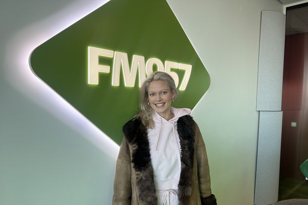 Anna Birta miðill - finnur lykt af kvillum hjá fólki