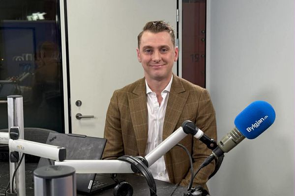 Flestar ríkisstofnanir aðeins opnar í sex klukkustundir á dag