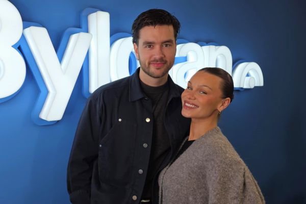 Ofurparið með mörg járn í eldinum